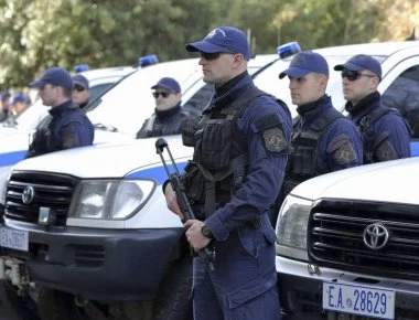 Εξάρχεια: Μεγάλη επιχείρηση της ΕΛ.ΑΣ. - Συνελήφθησαν λαθρομετανάστες έμποροι ναρκωτικών